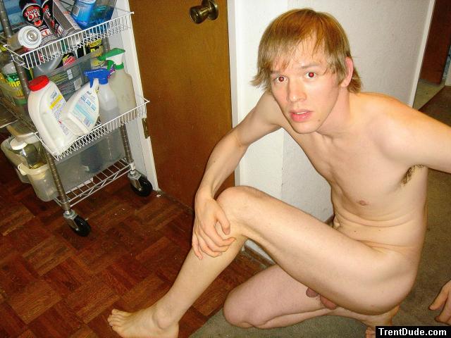Barefoot nude