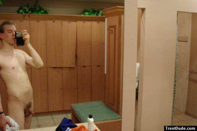 Locker room - Nude Series