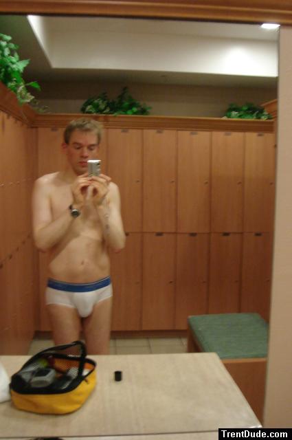 Locker room - Nude Series