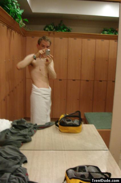 Locker room - Nude Series