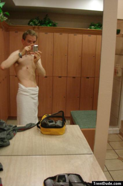 Locker room - Nude Series