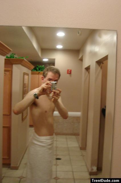 Locker room - Nude Series