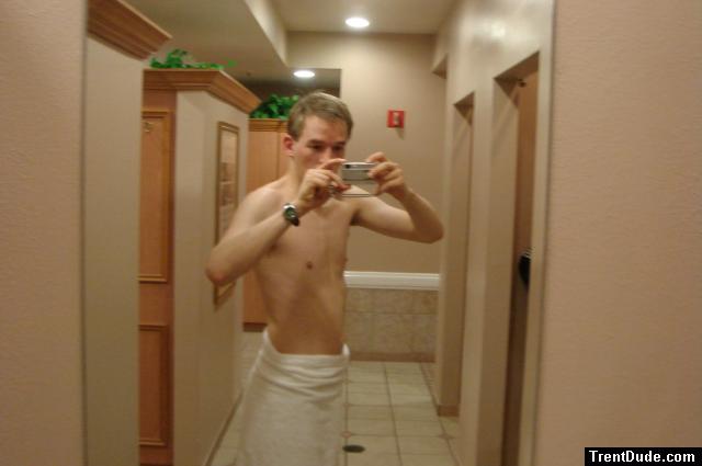 Locker room - Nude Series