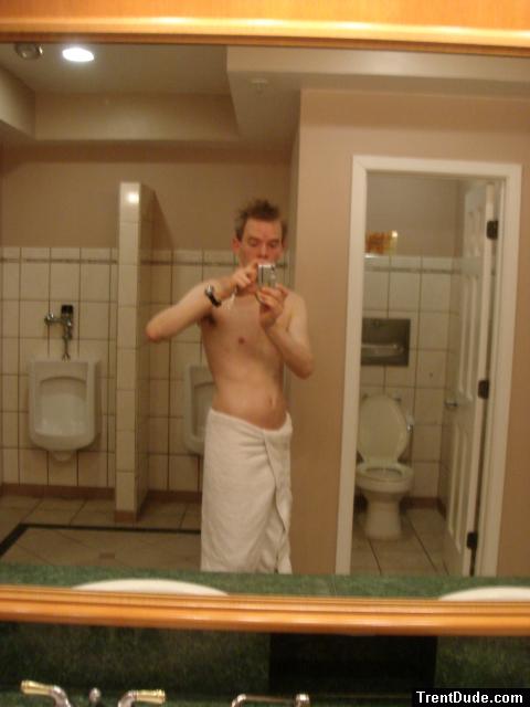 Locker room - Nude Series