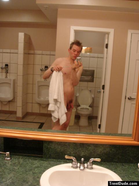 Locker room - Nude Series