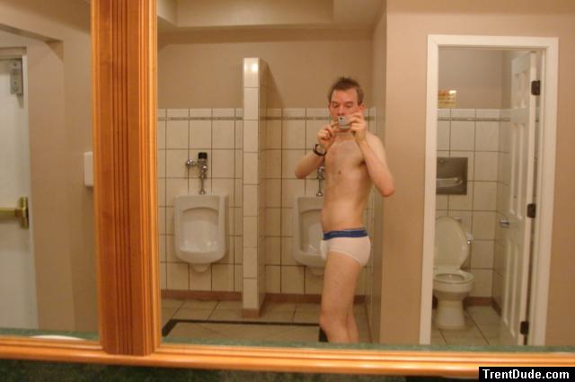 Locker room - Nude Series