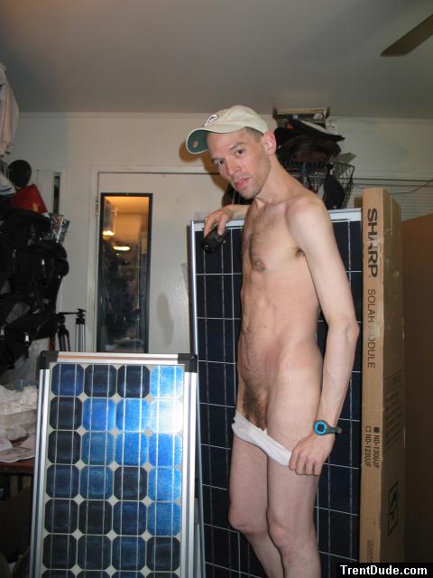 Nude solar dude