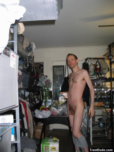 Some biodegradeable dish detergent