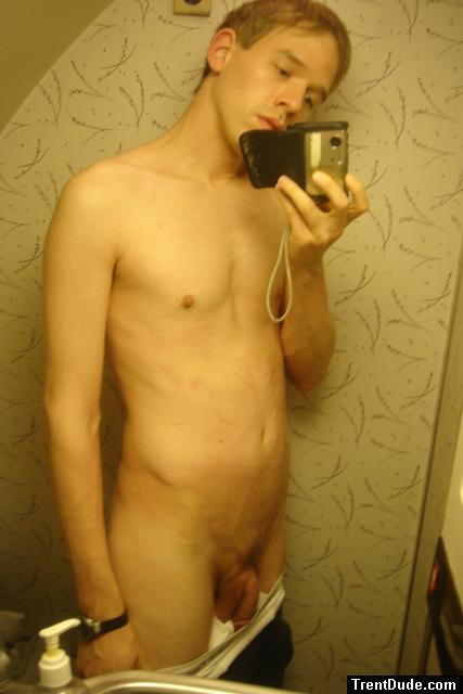 Letting a snake loose on the  airplane