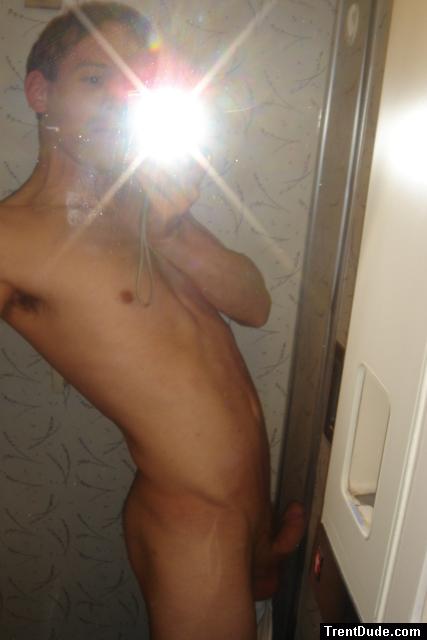 No one better open this door or something will get pinched and hurt!