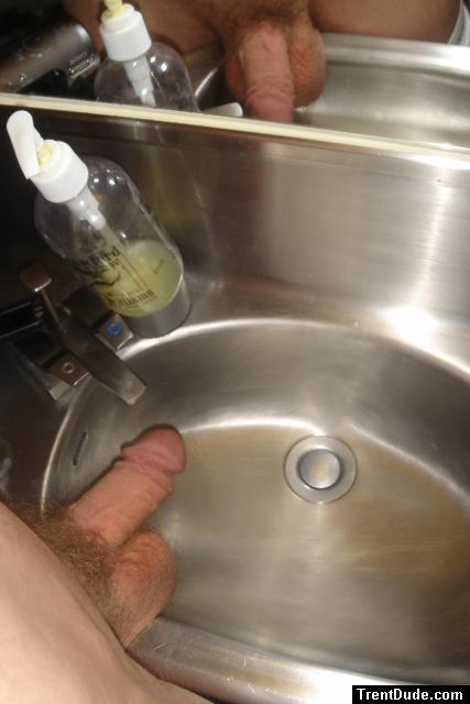 balls in the mirror, balls in the sink