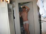 Please don't stretch the underwear so much.
