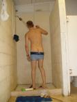 skinny legs