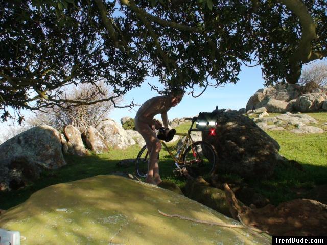 Grabbing the cowboy hat from the bike